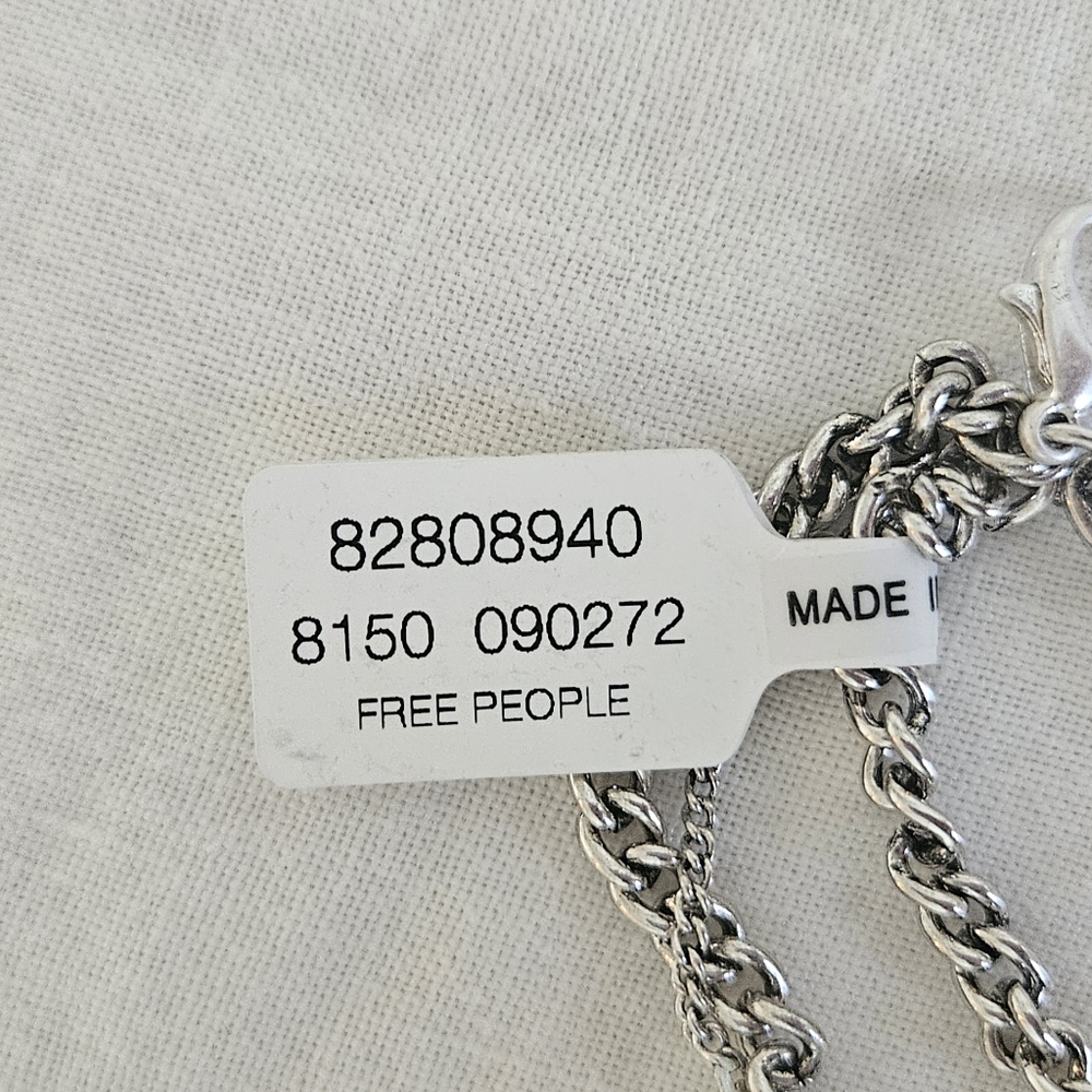 Free People Silver and Teal Beaded Necklace NWT - Picture 3 of 3